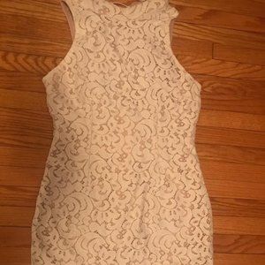 white lace dress, tan lining